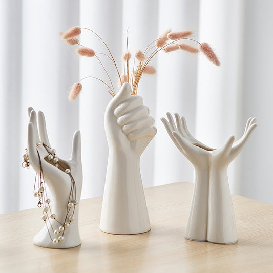 White Ceramic Hand Vase for Hydroponic Flower Arrangement